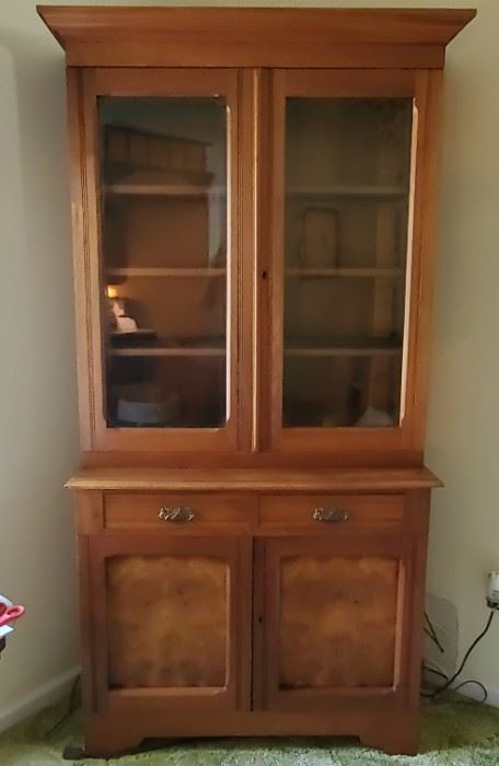 Atq Walnut Jackson Press