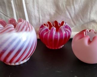 Vintage Fenton Rose Bowls Three