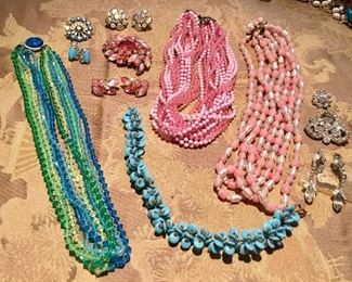 Vtg Jewelry I