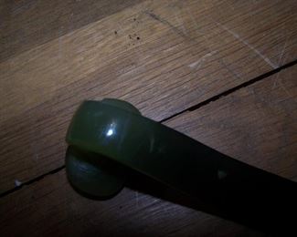 UNDER SIDE OF THE RUYI