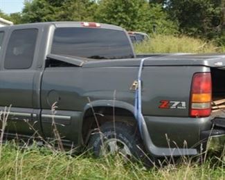 2002 Chevy Z71, Diesel Pick Up Truck, Extended Cab, High Miles