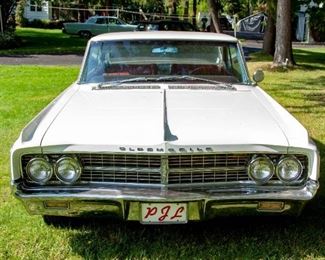 1963 Oldsmobile Starfire. VIN: 636A02869. Mileage: 70,786. 2dr Holiday Coupe 8-cyl. 394cid/345hp 4bbl. Needs brakes. Summer driven only, stored in garage during winter.