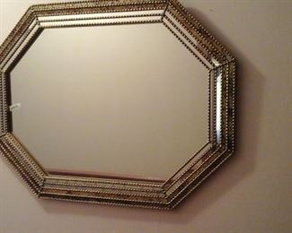 retro mirror