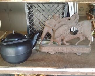 Originally this was an old cast iron Hetterman Brothers Co. Louisville, Ky, USA clock advertising Mexican Cigars (clock is missing)