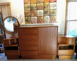 Retailed for almost $5000 ... Roll-top doors