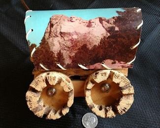 Davy Crockett Covered Wagon Lamp WITH the original box