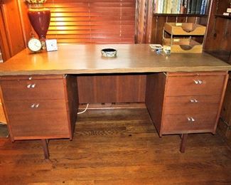 Stunning mid century executive desk by Leopold