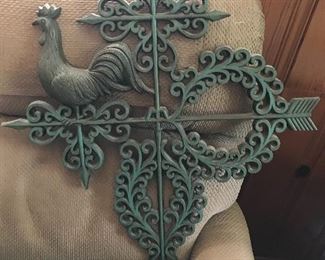 Wonderful iron folk rooster