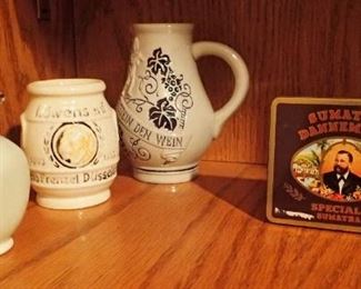 COLLECTOR VASES / MUGS