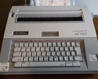 SMITH CORONA XD 4600
