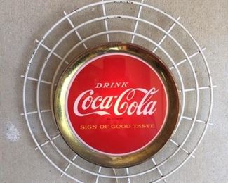 1950's Coca Cola "Sign of Good Taste" Light Up Sign(14" Diameter)
