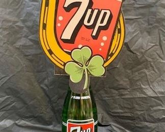 Seven Up "Top O' the Morning" Bottle Topper with Bottle