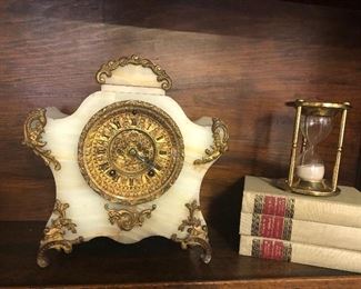 Alabaster clock in great condition with a lovely tone