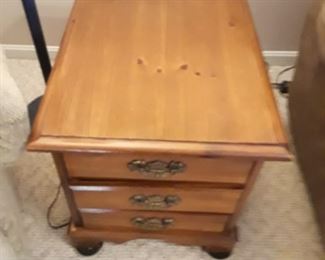 End table