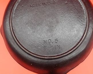 8 inch cast iron skillet
