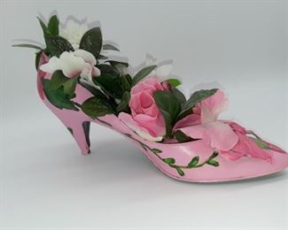 Floral shoe