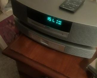 Bose acoustic wave machine with CD player.