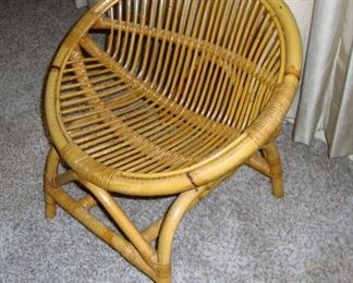 VINTAGE CHILDS BAMBOO CHAIR