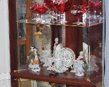 LIGHTED CORNER DISPLAY CABINET