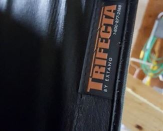 Extang Trifecta Tonneau Cover