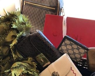 Reproduction designer bags/accessories 