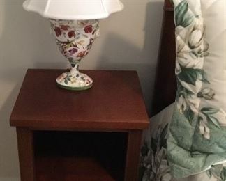 MID-CENTURY NIGHT STAND BY DREXEL