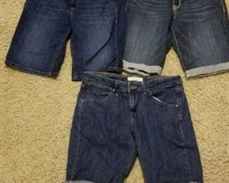 Levi's Size 8 Denim Shorts