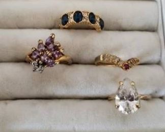Lot of 4 Rings in Ring Box