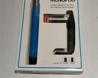 Bluetooth Selfie Telescoping Monopod