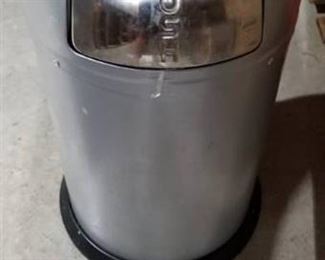 Metal Dome Top Trash Bin