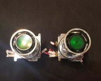 Two Green Lamps / Lights