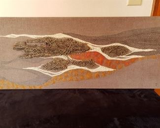 Vintage String Art https://ctbids.com/#!/description/share/241801