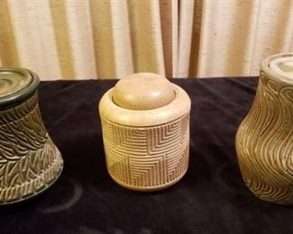 Betty Sally Pottery https://ctbids.com/#!/description/share/242934