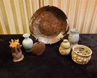 Pottery by Johnson, Bryski & Others https://ctbids.com/#!/description/share/243774