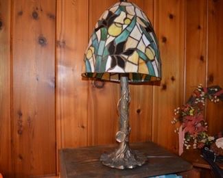 Tiffany style lamp. Lampshade handmade. 