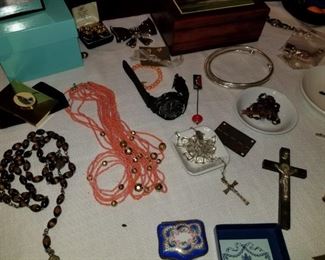 Rosaries, Women's Costume Jewelry 