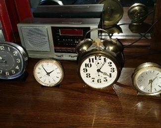 Big Ben and Little Ben alarm clocks