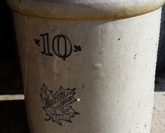 Western Stoneware crock