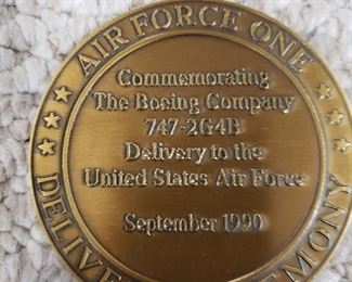 Reverse of Boeing Air Force One metal