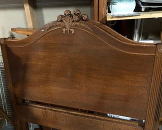 BEAUTIFUL WOOD BED HEADBOARD AND FOOTBOARD 