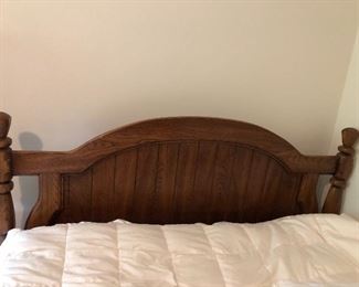 QUEEN HEADBOARD 