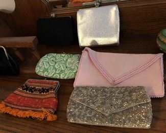 ANTIQUE PURSES 