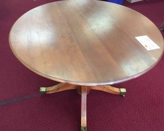 Lovely antique tilt-top dining table