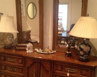 Large dresser with double mirrors