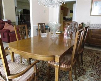 Area carpet 10 1/2 x 12 ft. Wool from Pakistan