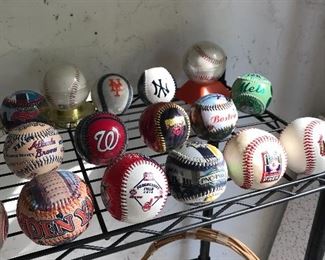 More commemorative souvenir baseballs