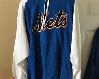 NY Mets sweatshirt