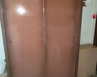 Metal storage