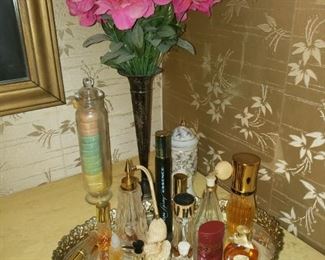 Perfumes and mirror tray,