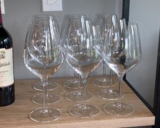 9 Wine glasses 